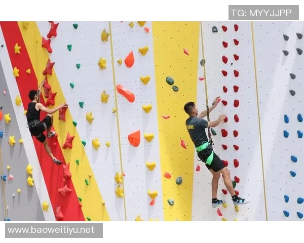 运动滑板精英赛中杭州攀岩队战术表现的深度分析与点评